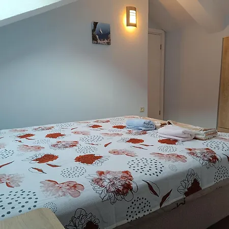 Mihenk Apart Otel Turunç