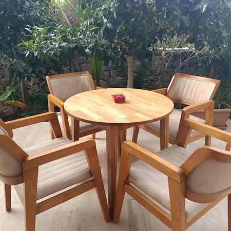 Mihenk Apart Otel Turunç