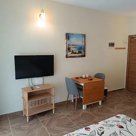 Mihenk Aparthotel Turunç