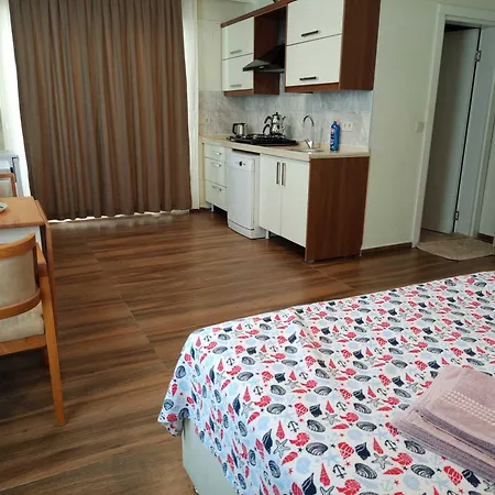 Mihenk Aparthotel
